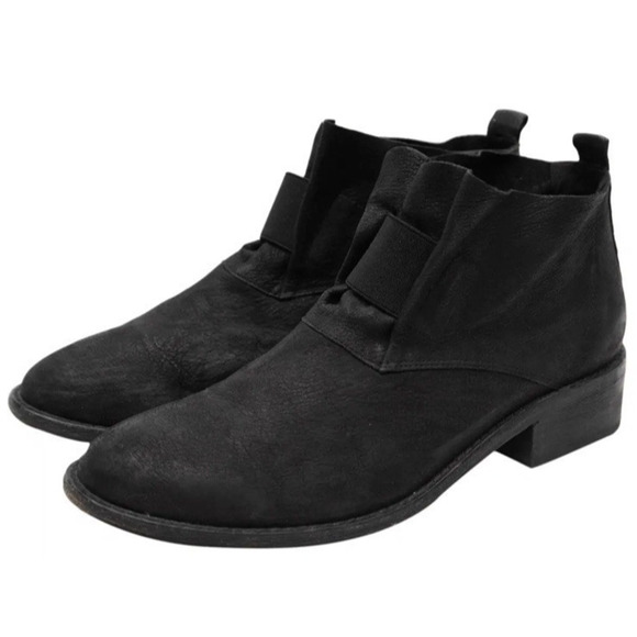 Eileen Fisher Soul Tumbled Nubuck Bootie Women 7.5 Black Ankle Boot Classic Shoe - Picture 1 of 11